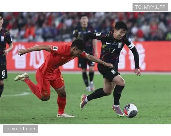 孙兴慜防守端同样出色:投入与贡献不容忽视 孙兴慜防守端同样出色:投入与贡献不容忽视