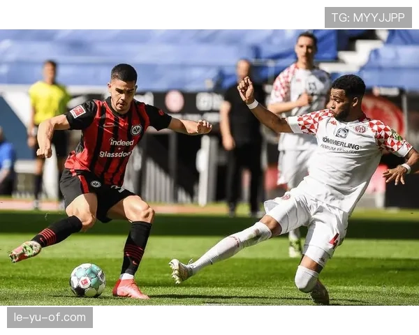 美因茨赛季前景展望：能否突破困境重返德甲中游？