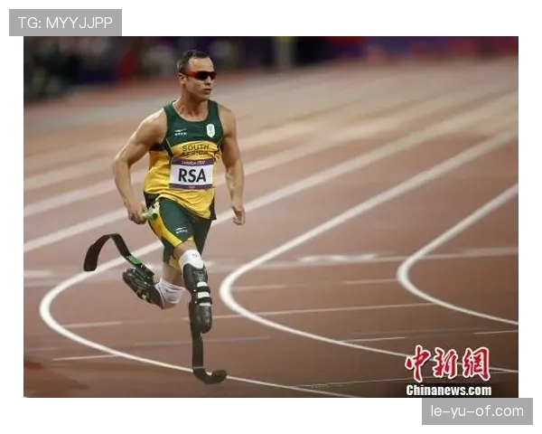 奥斯卡·皮斯托瑞斯在家连楼梯都不用爬，碳纤维腿直接跨两阶